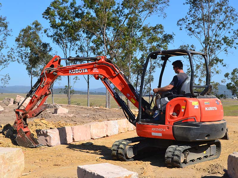 kubota-kx040-4-mini-excavator-review