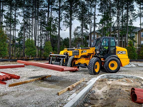 Jcb Shows Off Tm320 Telescopic Wheeled Loader 