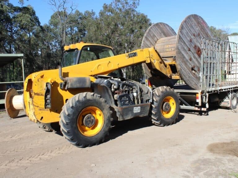 JCB telehandler tops 100,000 hours with Reelmen Australia ...
