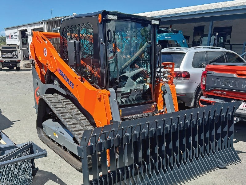 Hitachi releases ZX490LCH-7 super long front excavator